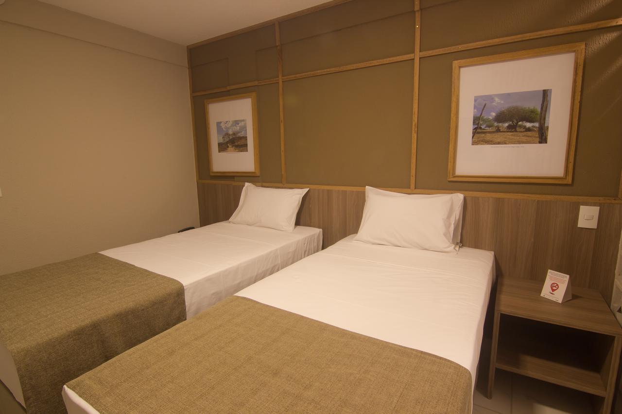 Hotel Privillege Santana do Ipanema Εξωτερικό φωτογραφία